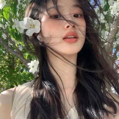 左轮手枪莉莉